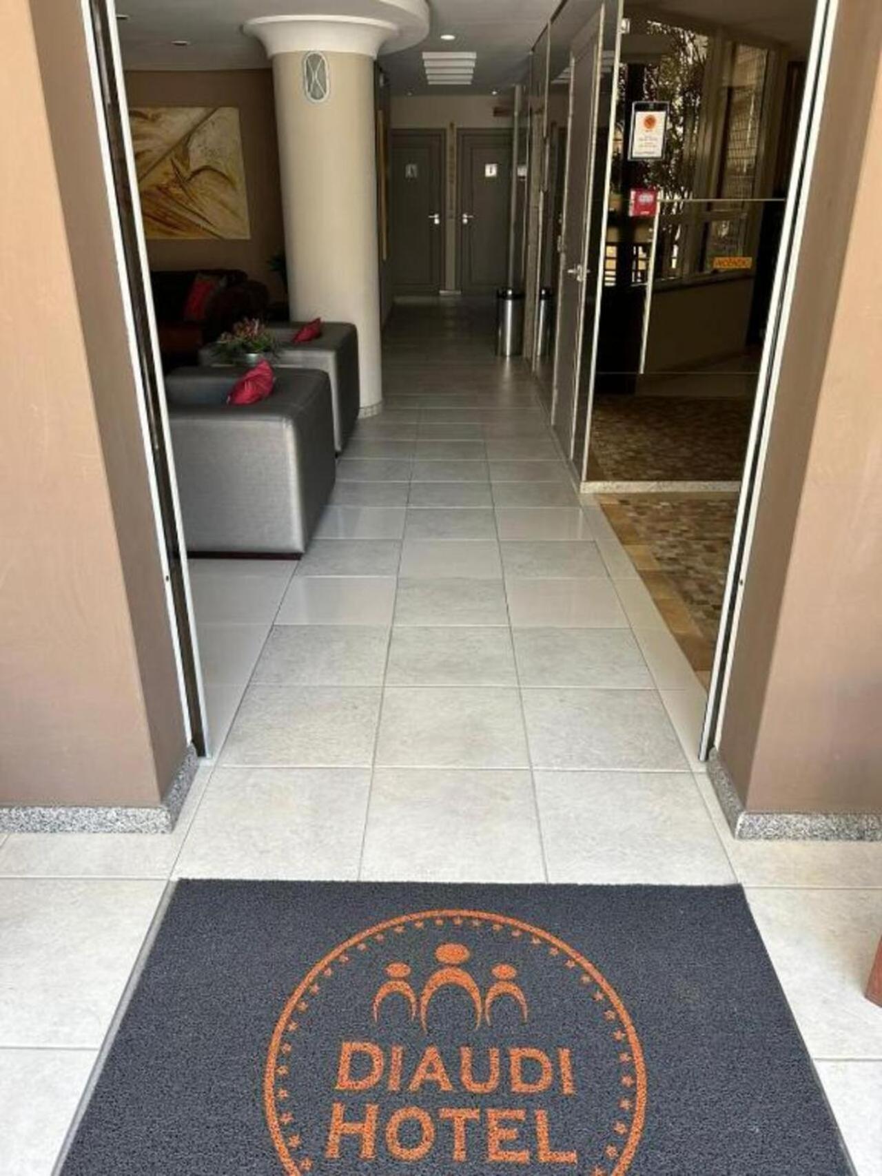 Diaudi Hotel Сао Жозе Екстериор снимка