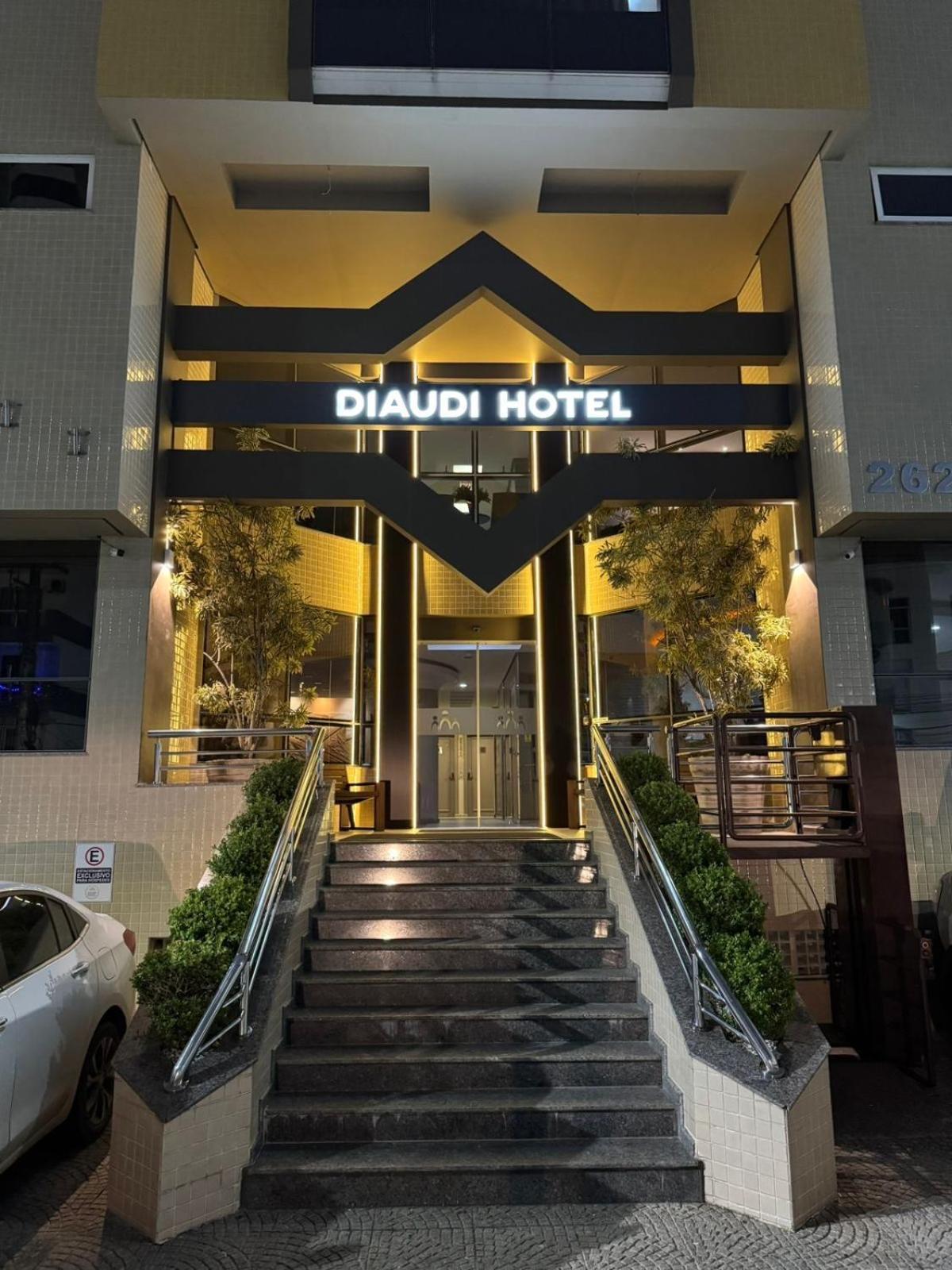 Diaudi Hotel Сао Жозе Екстериор снимка